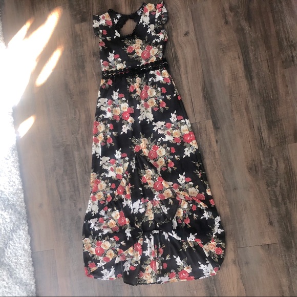 Long Floral Maxi High/Low Dress w. Beautiful Lace - Picture 9 of 9